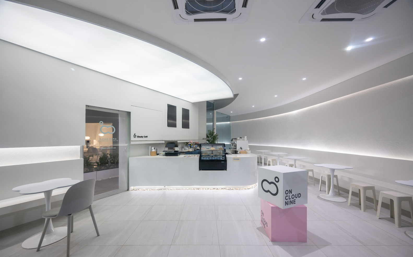 隱身泰國南部On cloud9 hdy咖啡店，幾何圓形量體演繹極簡美學8
