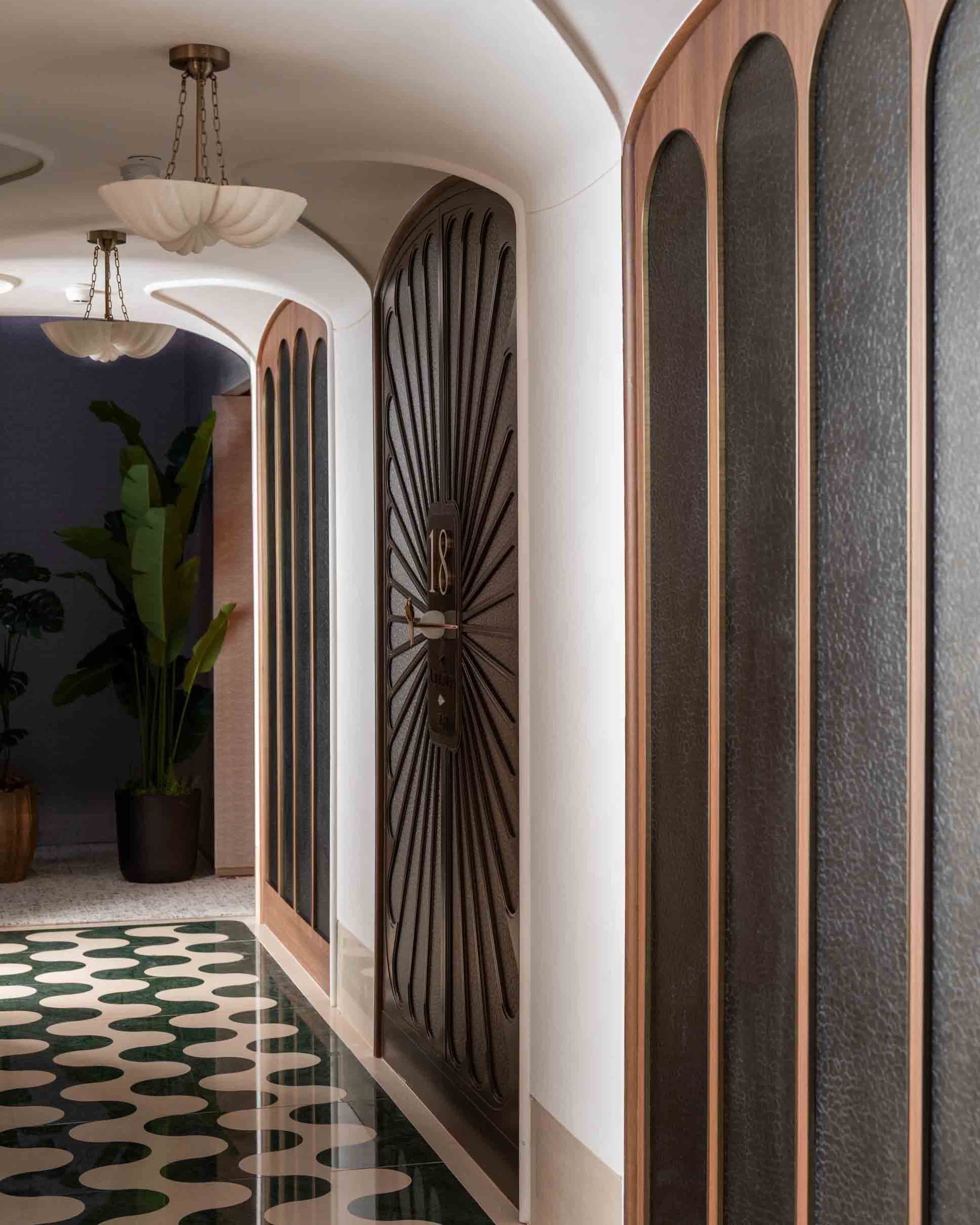 This Deep Water Pavilia Home Is a Rousseau Jungle Dream Come to Life