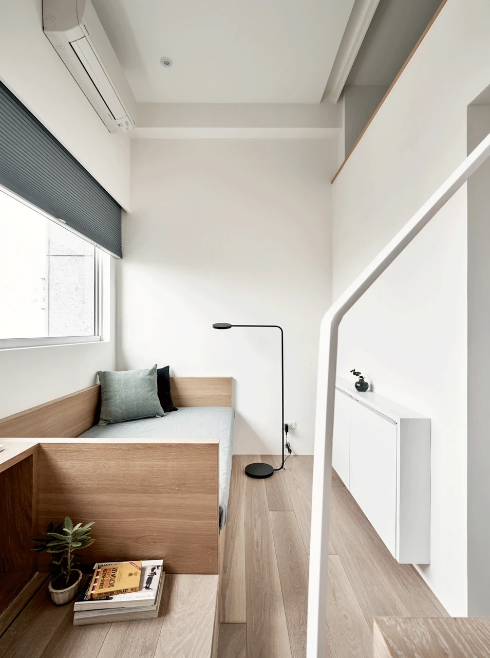 In Taipei, a 190sqft Piano Studio Has Been Cleverly Transformed Into a Fully Functioning Apartment - Image 6