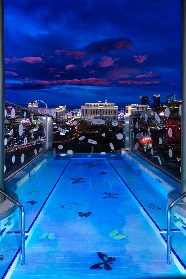Sleep With Art and Furniture by Damien Hirst in the World’s Most Expensive Hotel Suite - Image 4
