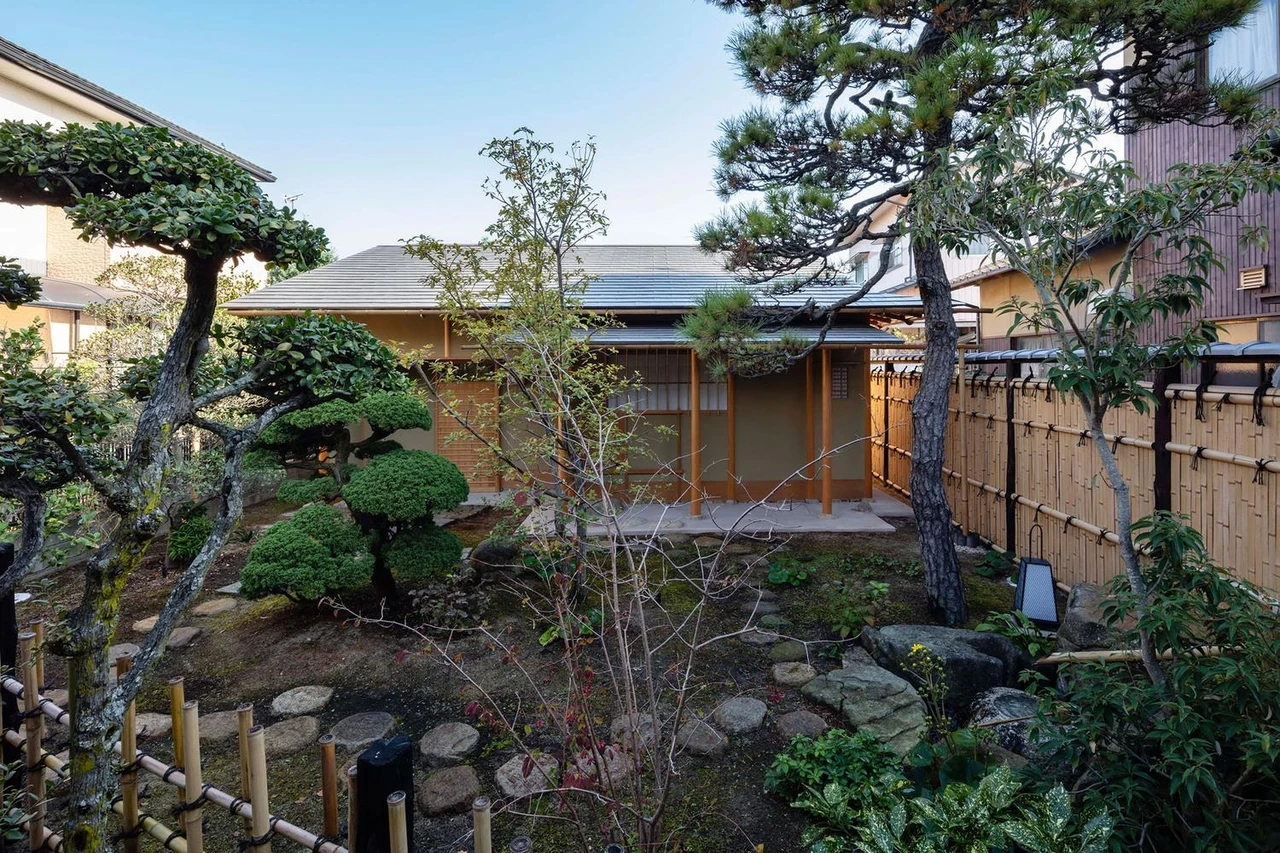 都市人的心靈庇護所 ：日本香川縣小茶館 追求回歸自然設計 - Image 1