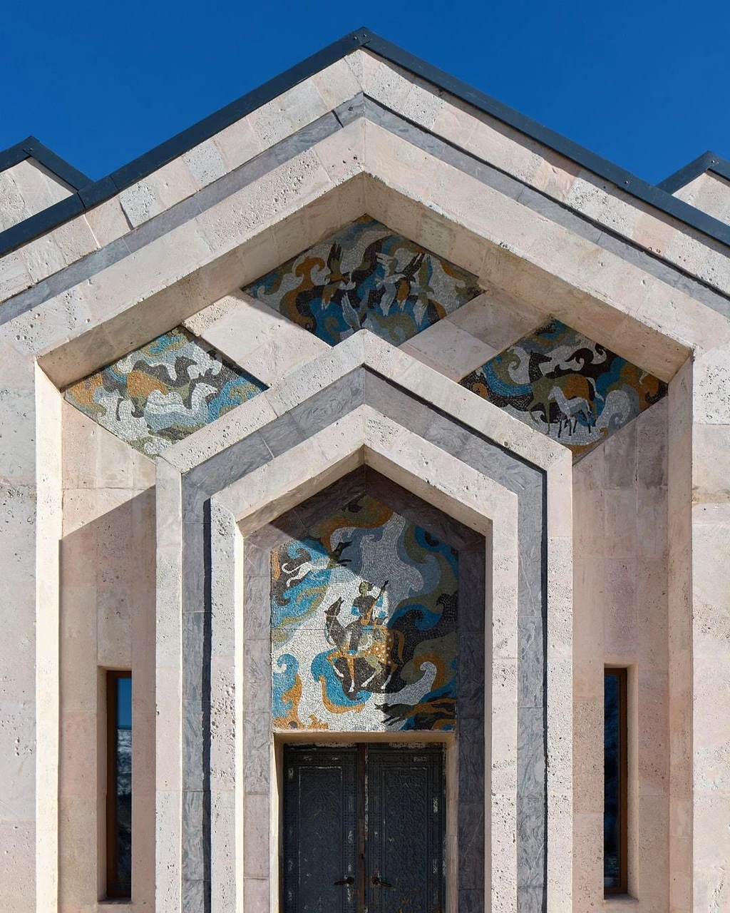 餐廳在哈薩克山上，讓人走進中亞文化之旅 - Image 4